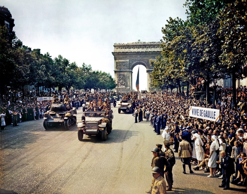 Paris à la Libération le 25 août 1944