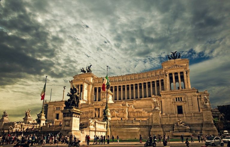 Le nationalisme italien prend ses racines au milieu du XIXe siècle, dans une Italie encore disparate et désunie | Pixabay Licence