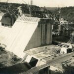 110 000 m3 de béton ont été utilisés pour édifier le barrage de Guerlédan (1928) - Ernest Blat | Domaine public