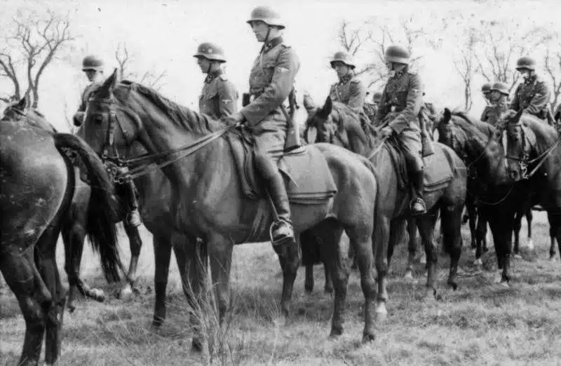 Cavalerie SS en 1941, Russie - Bundesarchiv, Bild | Creative Commons BY-SA 3.0