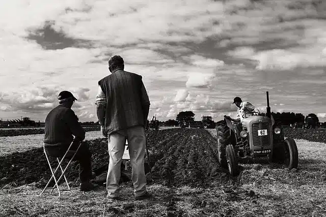 Labour motorisée - Henry Bucklow/Lazy Photography | Creative Commons BY-SA 4.0