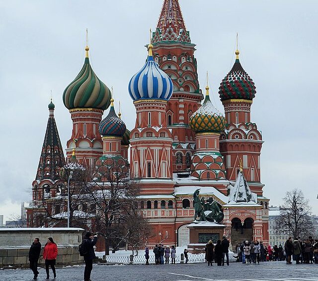 La cathédrale Basile-le-Bienheureux, signe de l'influence de l'orthodoxie en Russie, au centre de l'Etat et du pouvoir - PIERRE ANDRE LECLERCQ | Creative Commons Attribution-Share Alike 3.0