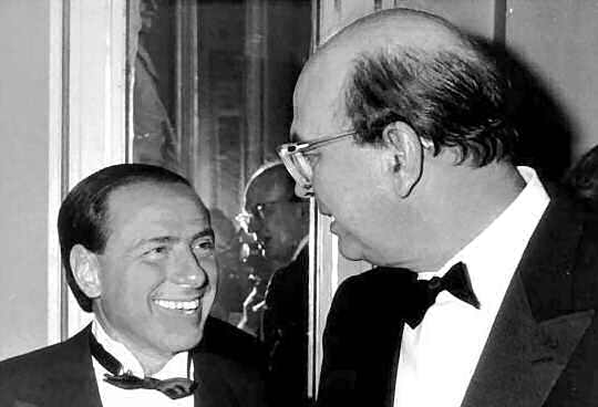 Berlusconi et Bettino Craxi | Permission PD-ITALIA