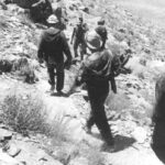 Guerre soviétique en Afghanistan : Les agents de l'escouade spéciale du KGB, dirigés par Igor Morozov, descendent de la crête de la montagne - Oficersky Romans | Creative Commons BY 3.0
