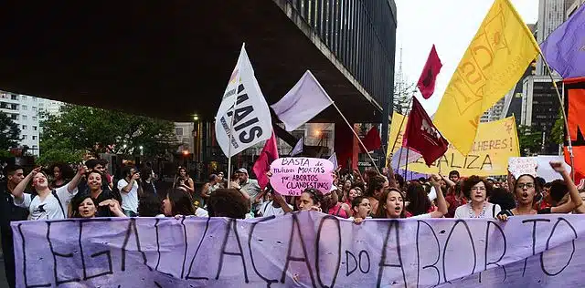 Manifestation pour la légalisation de l'avortement à São Paulo - 8 décembre 2016 | Creative Commons BY 3.0.