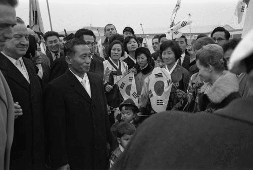 Visite du président coréen Park Chung-Hee en 1964 en République fédérale d'Allemagne | Domaine public