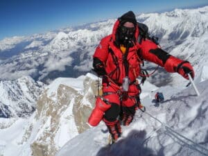 Expédition dans l'Everest, Sherpas lors d'une expédition dans l'Everest, Satori Adventure Nepal - 8848hehe (Pseudo Wikipédia) | Creative Commons BY-SA 4.0