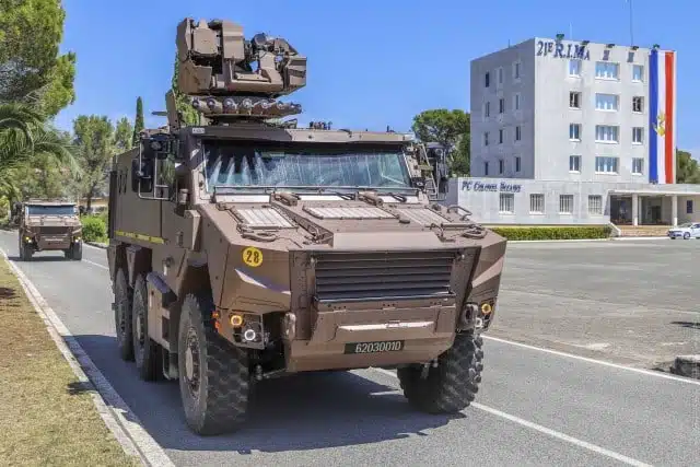 Griffon de l'armée de Terre française du 21e RIMa - armée de Terre | Licence ouverte 2.0