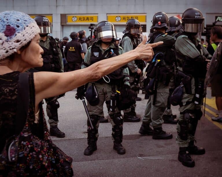 Émeute à Hong Kong - Tauno Tohk [pseudo Wikipédia] | CC BY-SA 2.0