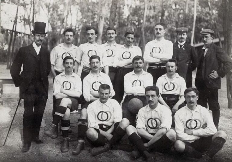 Le Club français, médaillé d'argent aux Jeux olympiques de 1900 - Jules Beau | Domaine public