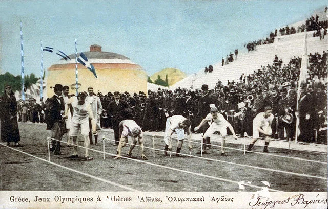 Echauffement avant le depart du 100m lors des Jeux Olympiques d'Athènes 1896 | Domaine public