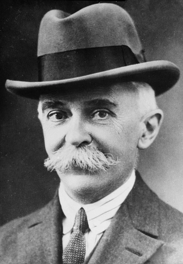Portrait du baron Pierre de Coubertin | Domaine public