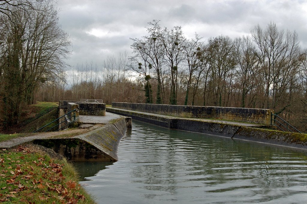canal du berry vers selles sur cher (loir et cher)