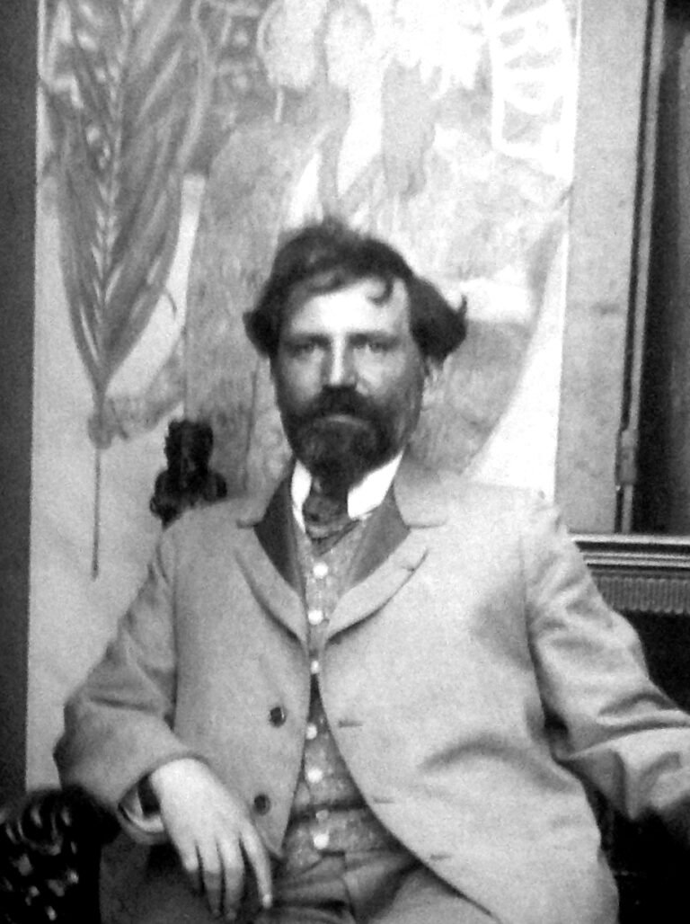 Alfons Mucha en studio en 1899 - SiefkinDR (pseudo Wikimedia) | Creative Commons BY-SA 4.0