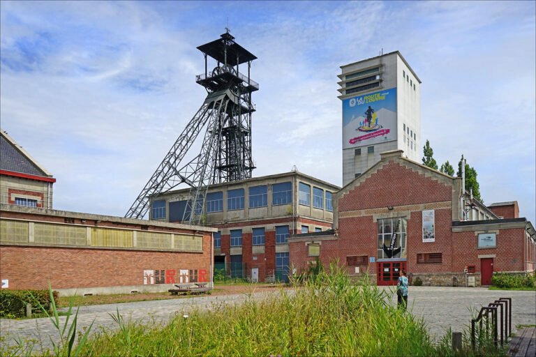 Les anciens puits de mine 11 et 19 (Loos-en-Gohelle) - Jean-Pierre Dalbera | Creative Commons BY 2.0