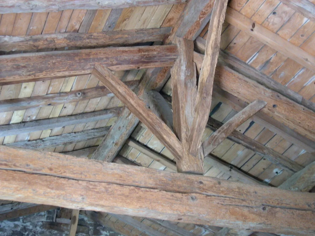 charpente en bois traditionnelle