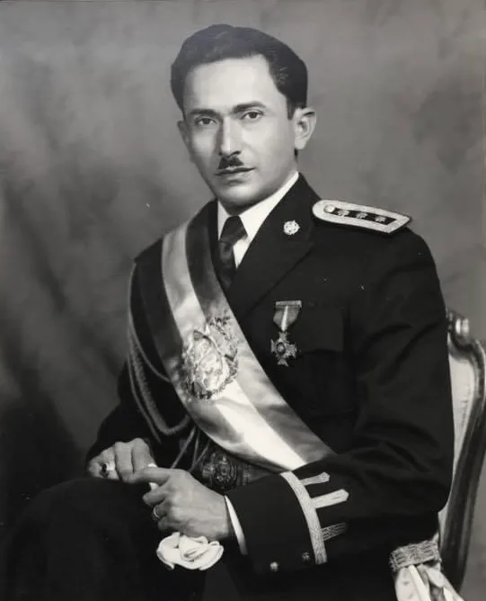 Portrait officiel du président Carlos Castillo Armas - Gouvernement du Guatemala | Domaine public