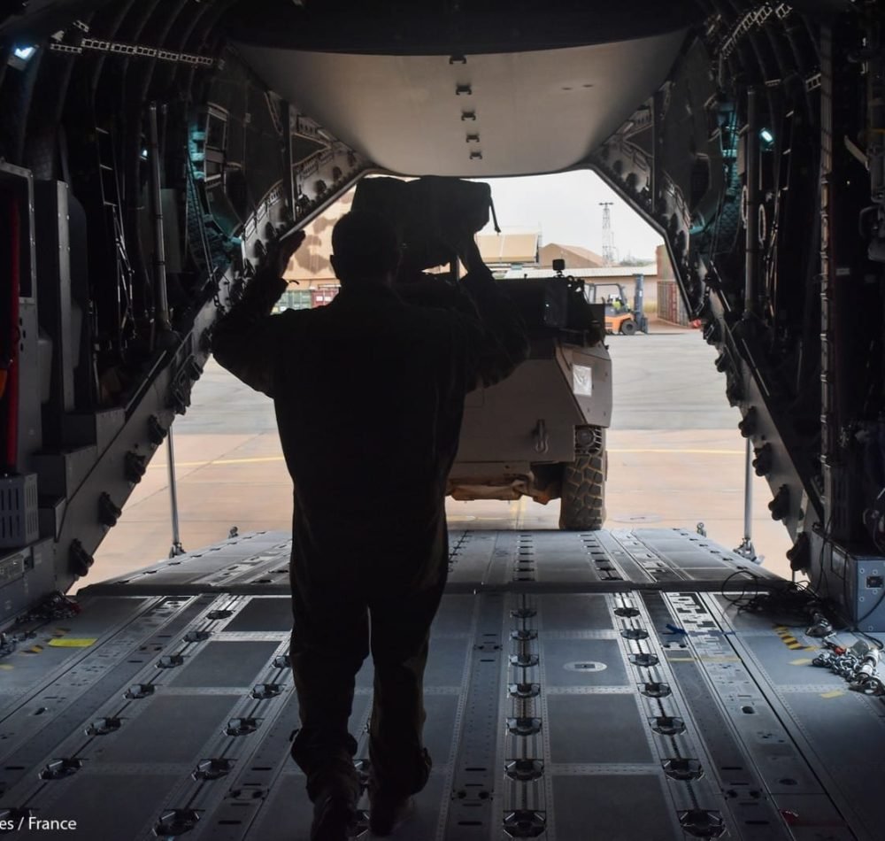 A400M lors du désengagement au Niger - Ministère des Armées | Licence ouverte 2.0