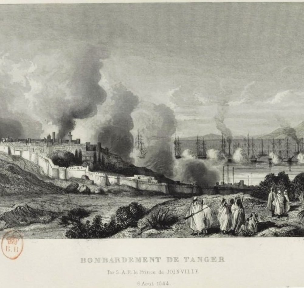 Bombardement de Tanger en août 1844 par l'escadre du prince de Joinville. Image extraite du Voyages autour du monde et naufrages célèbres.... Tome 8, par le capitaine G. Lafond - Ch. Hugo, Amédée R | Domaine public