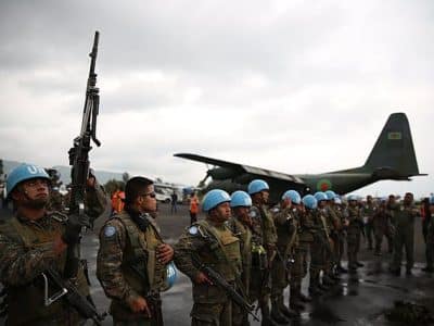 Des Casques Bleus lors de l'embarquement pour une opération de la force de la MONUSCO dans l'Ituri - MONUSCO Photos | Creative Commons BY-SA 2.0