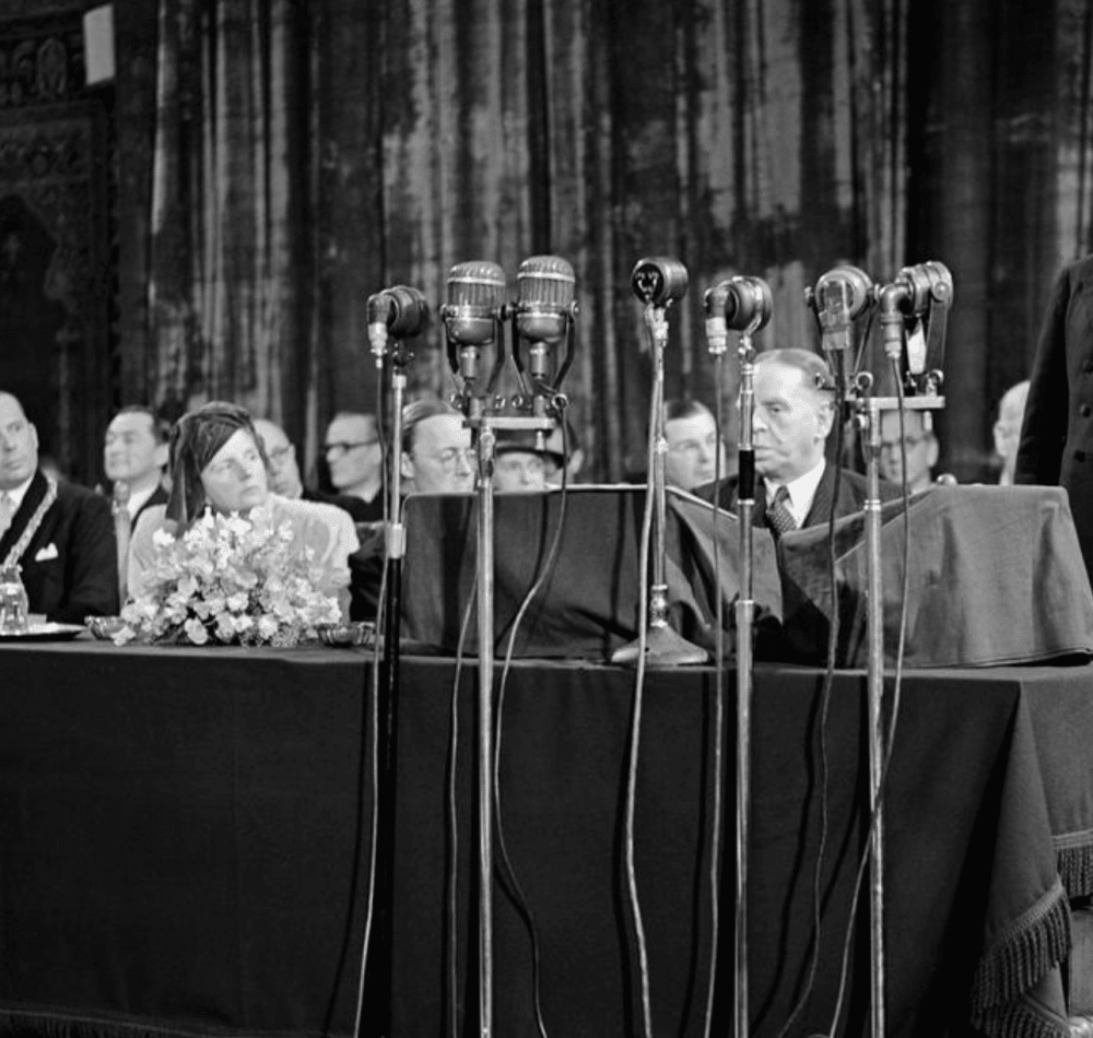 Discours de Winston Churchill - Congrès de La Haye, mai 1947 - Auteur inconnu | Domaine public