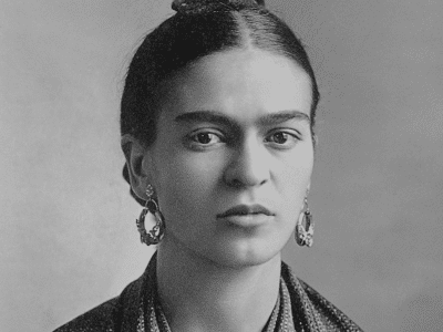 Frida Kahlo, portrait d'une femme célèbre ! - Guillermo Kahlo | Domaine public