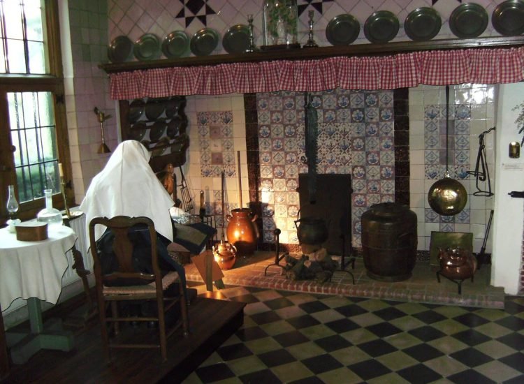 Intérieur d'un convent au xixe siècle, Musée du Béguinage de Turnhout, Belgique - Vitaly Volkov | Creative Commons BY 2.0