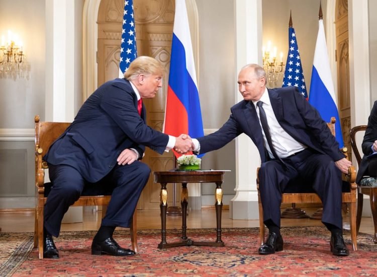Le président Donald J. Trump et le président Vladimir Poutine de la Fédération de Russie le 16 juillet 2018 - Shealah Craighead | Domaine Public