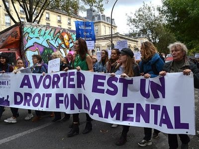 Manifestation pour le droit à l'avortement, Paris, 2019 - Jeanne Menjoulet | Creative Commons BY 2.0