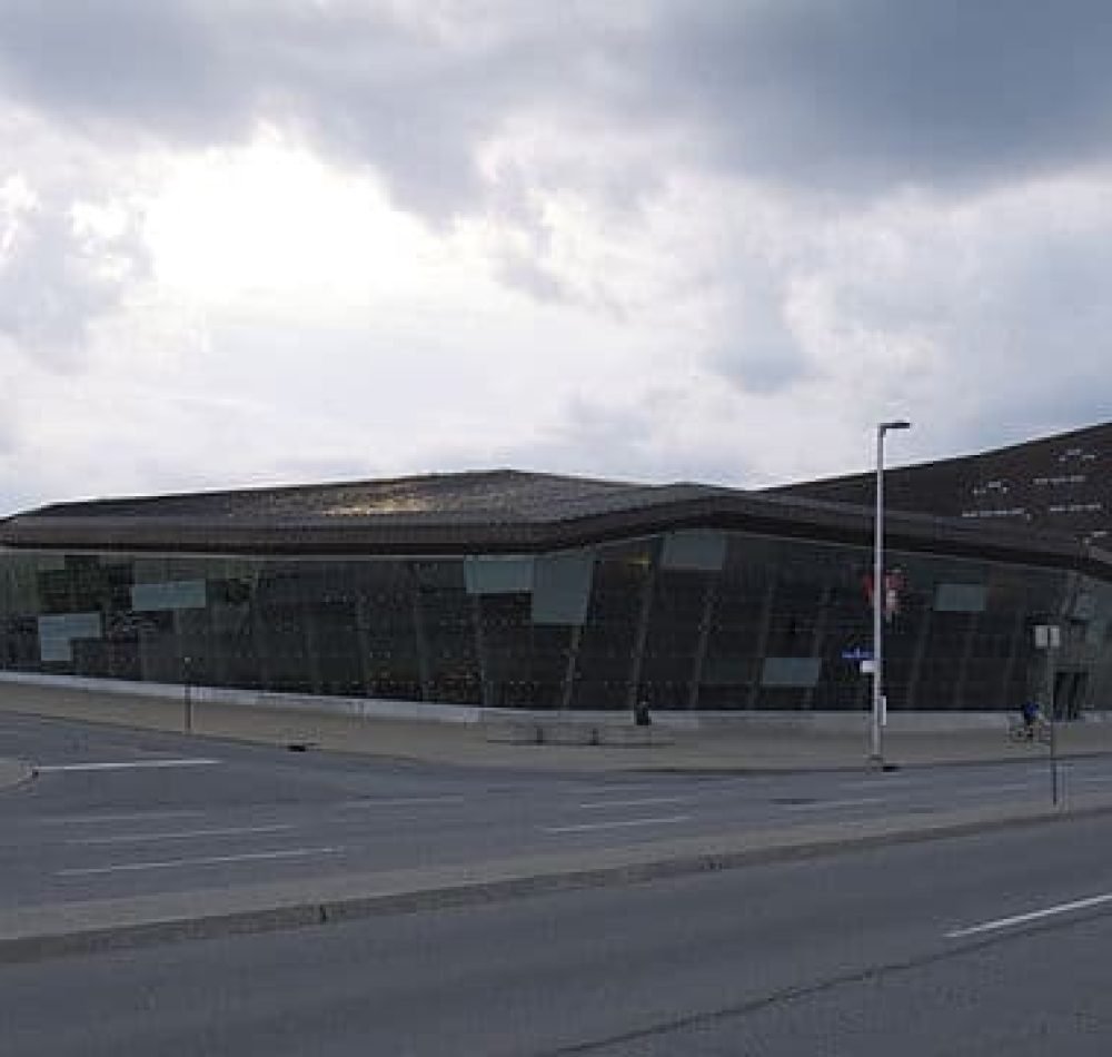 Musée canadien de la guerre | JustSomePics - Creative Commons Attribution-Share Alike 3.0