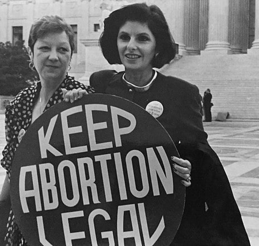 Norma McCorvey (Jane Roe) et son avocate devant la Cour suprême - Lorie Shaull | Creative Commons BY-SA 2.0
