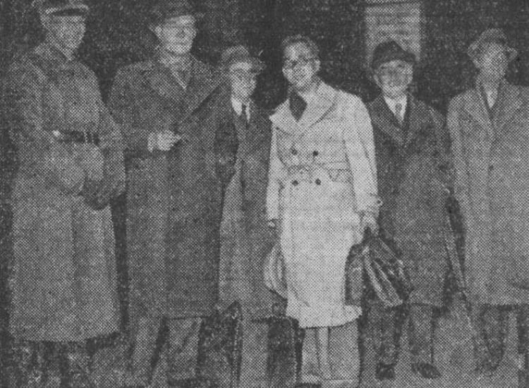 Retour d'Allemagne de la délégation d'écrivains dont fit partie Drieu la Rochelle, Paris-Soir, 3 novembre 1941 - "Paris-Soir" | Domaine public