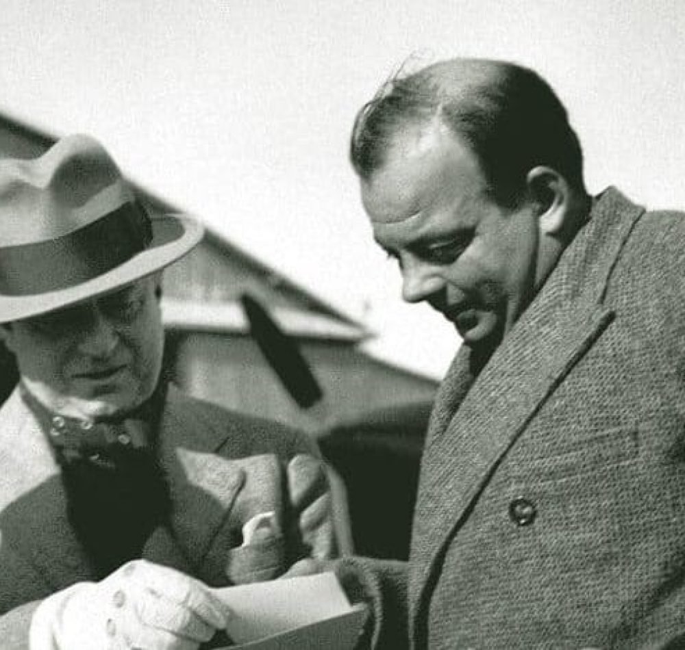Saint-Exupéry et Marcel Peyrouton | Domaine public
