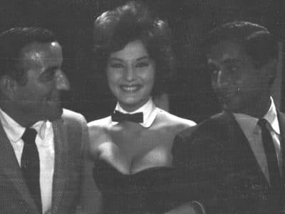 Tony Bennett avec son ami Sam Distefano au Playboy Club de Miami fin 1963 - Sallyfrjersey | Creative Commons BY 4.