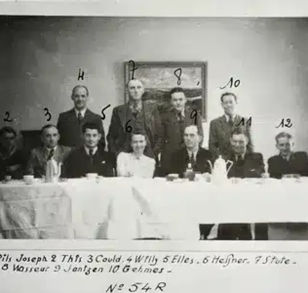 Vasseur en compagnie de la Gestapo d'Angers sous l'occupation - Archives départementales de Maine-et-Loire | Creative Commons BY-SA 4.0