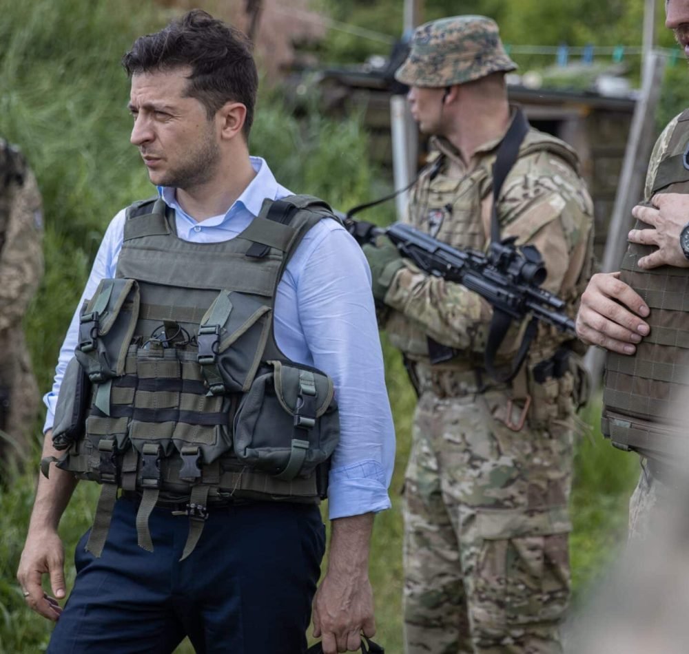 Visite rendue aux combattants ukrainiens dans la région de Louhansk (27 mai 2019) - The Presidential Administration of Ukraine | Creative Commons BY 4.0