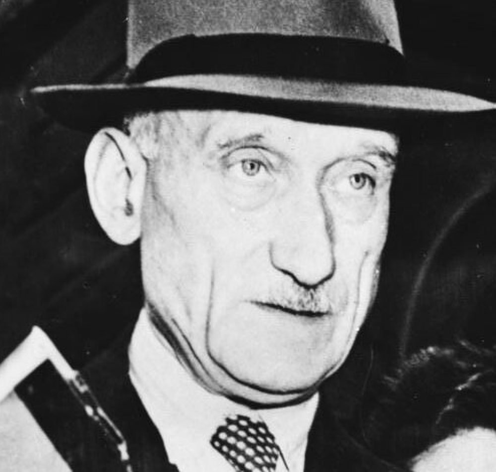 Photographie de Robert Schuman en 1949, élu deux fois président du Conseil des ministres et fondateur avec Jean Monnet de la CECA - Bandesarchiv | Domaine public