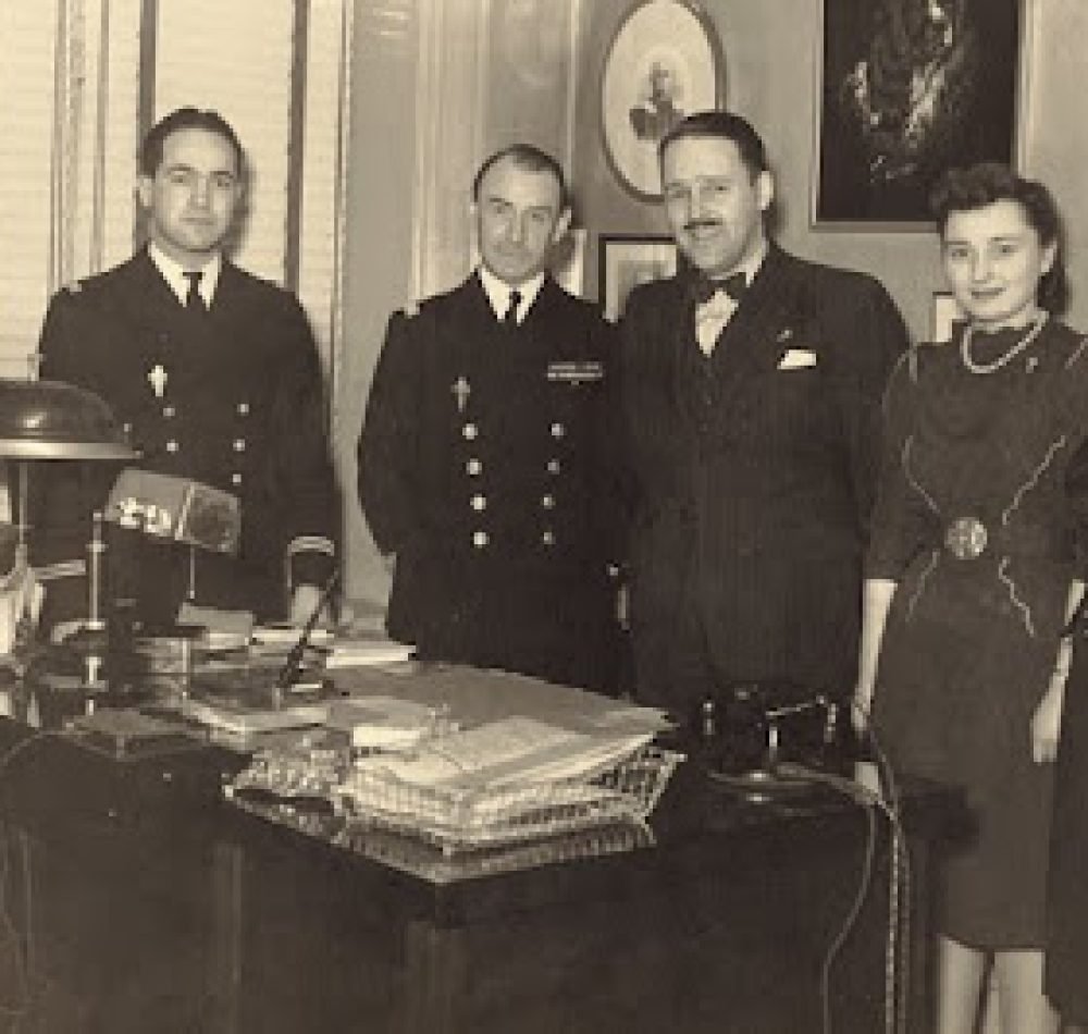 Elisabeth de Miribel, Alain Savary, le commandant Thierry d’Argenlieu, le docteur André Simard, la fille de Marthe Simard et Marthe Simard elle-même, à Québec, le 1er avril 1941. | Archives privées