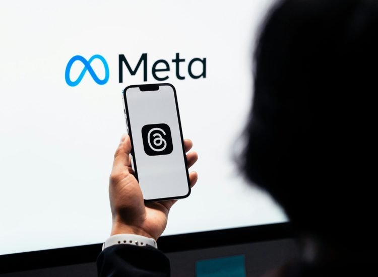 L'application Threads de Meta par smartphone - Domaine public