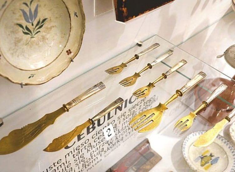 L’art de la coutellerie : entre tradition et artisanat, avec des couteaux polonais - Silar [Pseudo Wikipédia] | Creative Commons BY-SA 4.0
