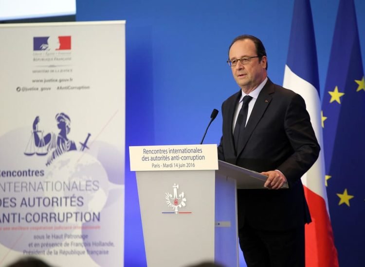 Le président français François Hollande à l'ouverture des Rencontres internationales des autorités anti-corruption le 14 juin 2016 - Hervé Cortinat / OECD I Creative Commons BY-NC 2.0