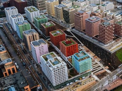 Vue sur le village olympique - Ministère des Sports et des Jeux Olympiques et Paralympiques | CC BY SA 2.0